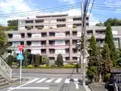 青葉台ホームズ