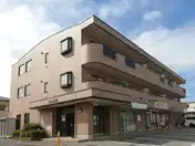クレセント・パレス