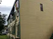 プラムハウス