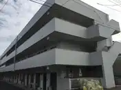 ヴィラ本町東