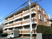 メゾンみなみ