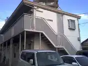 ファミール多摩境