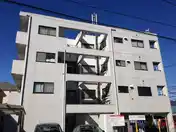 パールカネゼンビル