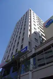 武蔵浦和SKY&GARDEN(A〜D棟)A棟