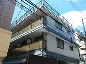 レジデンス岡部