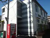 レオパレスラピス