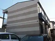 レオパレスラピスB