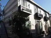 レオパレスラピスC