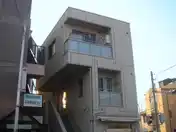 根岸メリー