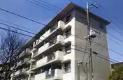 UR都市機構寺尾台団地16号棟