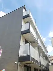 レオパレス前里