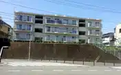 ファミールプラザ