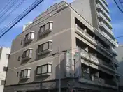 ル・ヴァン・スレーヴ山王