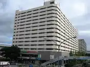 磯子駅前ビル
