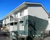 イースト・1