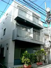 アヴェール