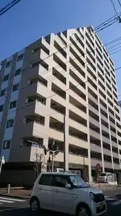 ローレルコート川口
