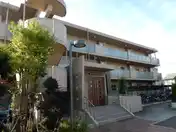 プレミール