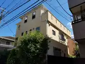 CADA HOUSE