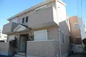 HAPPY HOUSE