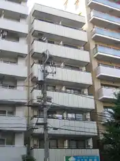 メゾンロアジス