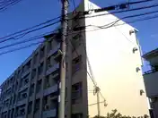 トクエ・マンション