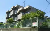 シャトル小林