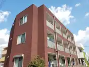 アンプルールフェール本郷