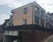 マストサイド