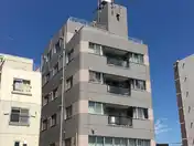 ラフォンテーン島崎