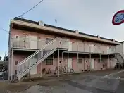 ロイヤルパレス