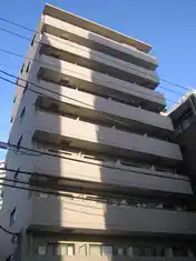 ムーンリットコート