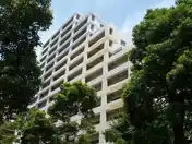 ガーデンアソシエE棟