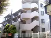 ウィスタリア南成瀬