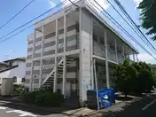 レオパレスアヴニール
