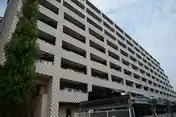 ザ・クレストシティ