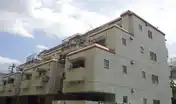 高松町ロイヤルハイツ
