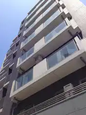 キャヴィム綾瀬