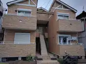 ティーエス・ハウス