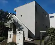 メゾンレイナ