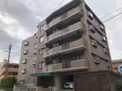 アクロス