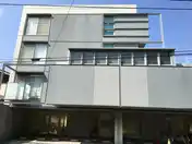 ライトコート春日