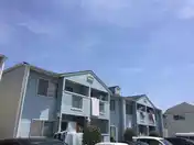 シャンプレンハイツB棟