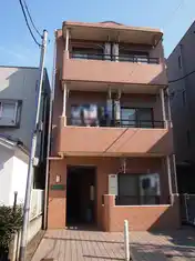 コウ・パインハイツ