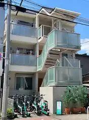 BELLCOATSENDA