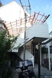 ハッピードア