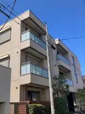 CrestCourt
