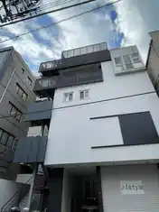 レイ.K.K.ビル
