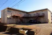 メゾンブローB