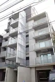 U2フラット